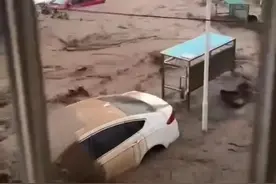 车泡水了、被冲走了该怎么办？一文说清，快收藏！图片