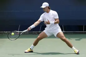 （外代二线）网球——华盛顿公开赛：沃尔夫晋级图片