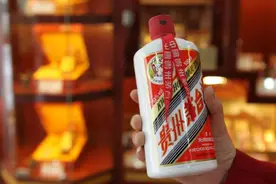 消费日报|贵州茅台半年报营收净利双增超20%、日资退出陕西百年老字号中药企业图片