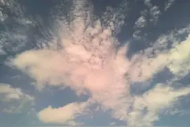 重庆璧山现粉色云朵 云朵为什么是粉色的？图片