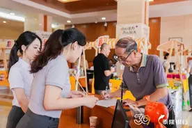 深耕小微践行普惠，泰隆银行：当你需要时 一直在你身边图片