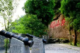 贵州：因山而名 因水而美图片