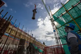 深圳自然博物馆项目举行钢结构首吊仪式图片