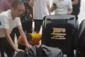 潮评丨车站设置共享按摩椅，保障乘客固有利益是前提图片