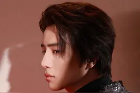 中新文娱对话伯远：逆风振翅的蝶，终将飞越沧海图片