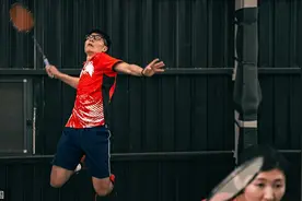 全民健身周｜好痛！一打羽毛球我就受伤了图片