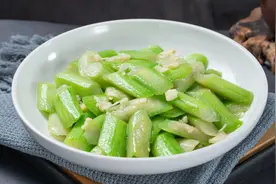 我们从不将丝瓜叫作丝瓜，而叫天罗图片