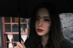 娜扎谈7年前为何关闭评论区：凭什么要天天忍受着你们的骂图片