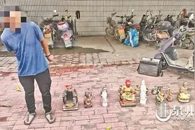 外卖箱里装偷来的神像 假外卖员两月偷了几十尊图片