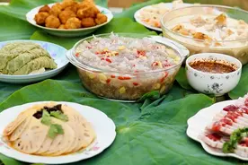 荷塘山水间 细品荷花宴图片