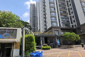 投票|8年未涨价，一夜翻倍，广州最大社区祈福新邨停车场涨价你怎么看？图片