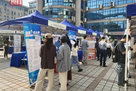 湖大协议就业毕业生超三分之一当老师图片