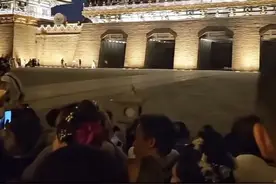 中外游客被区别对待？知名景区致歉，争议不断！图片