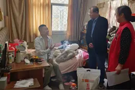 “失独”居民突发重疾陷困境 山东好人多方救助为群众重燃希望图片