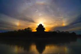 你以为“三个太阳”已是奇观，其实还有更惊艳的光学“魔术”！图片