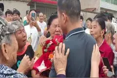 男子5岁时走失，34年后警方DNA比对助母子团聚图片