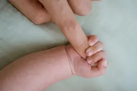 上海将延长男方陪产假？官方回应→图片