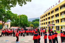 课间玩出大智慧 永泰县清凉中心小学举行趣味友谊赛图片