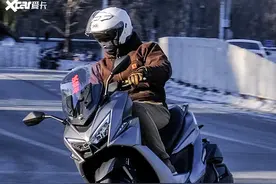 平踏板才是硬道理 体验光阳赛艇ST250图片