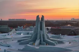 新华全媒+｜哈尔滨冰雪大世界：明年再见！#图片