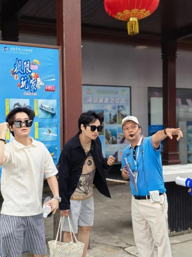 三亚西岛春节暖心服务“出圈”！游客点赞“海岛温度”