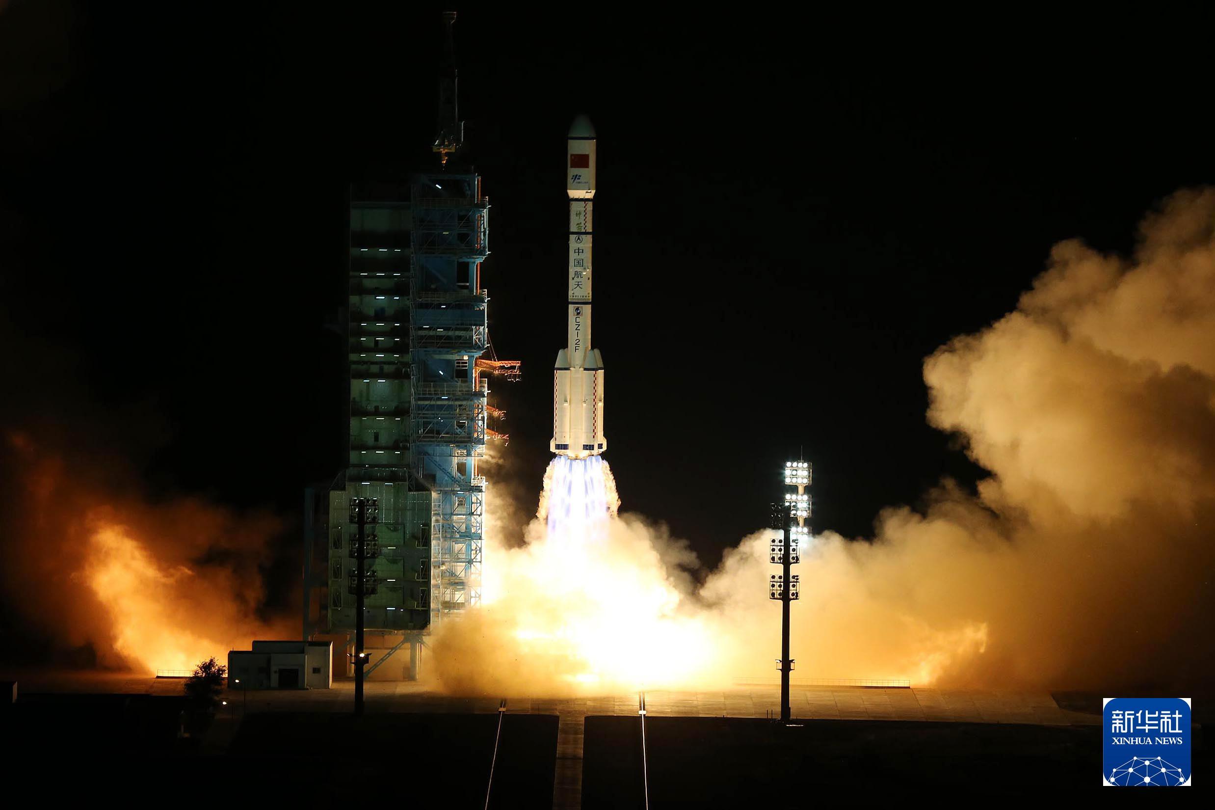 70载中国航天箭指苍穹(图11)