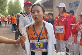 快讯｜吉林籍选手张倩勇夺2024长春马拉松女子半马第二名图片