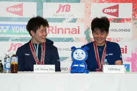 （体育）羽毛球——日本公开赛：刘圣书/谭宁夺得女双冠军图片