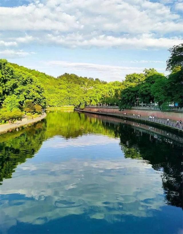 跟着赛事游遵义|12月21日贵州红越野总决赛开跑燃动暖冬