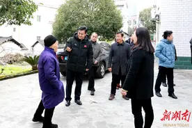 向恒林到吉凤街道调研基层治理和减负赋能工作图片