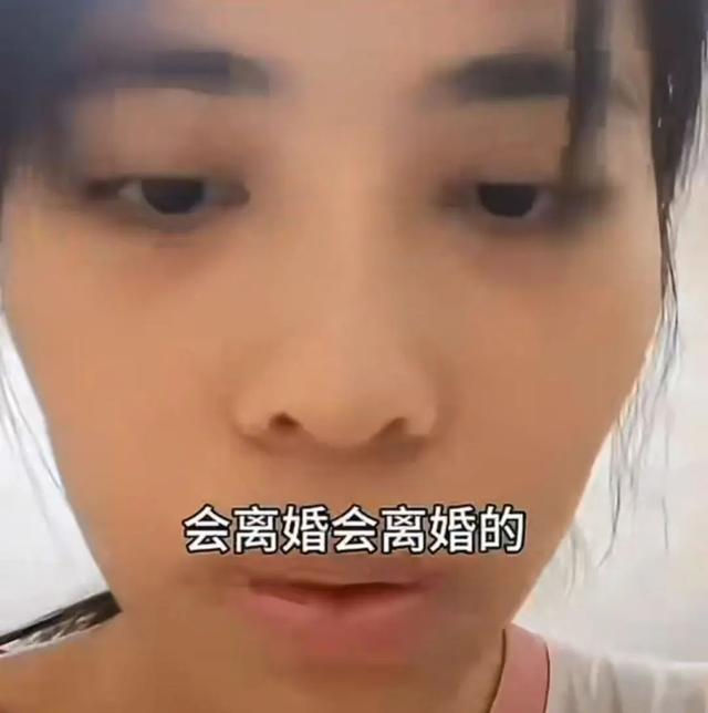 男子因鸡蛋被侄儿吃掉抱怨致妻子崩溃摔碗，女方直播说会离婚，男方发文致歉：不是剧本，财产全部给女方
