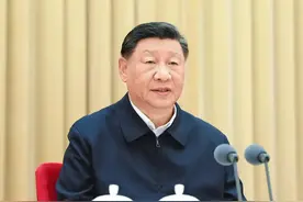 习近平：加快建设教育强国图片