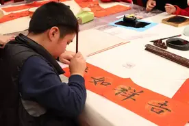 首都图书馆春节活动预告来了，扫码可预约报名图片