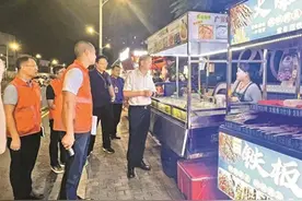 龙华福城街道：流动摊位有阵地 夜间经济焕活力图片