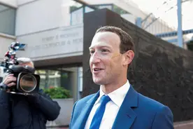 扎克伯格突然发难！宣布停止向地方政府管理选举捐款图片