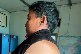 被抢18年后，孩子找到了图片