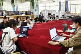 精准滴灌，点亮学子职业梦！丽江文化旅游学院就业创业指导服务中心助力打通学生就业“最后一公里”图片
