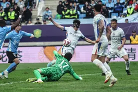 中超第13轮综述：申花大胜领跑 武磊替补救主图片