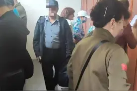 乐山大佛景区男女混用男厕引热议，景区回应图片