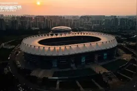 音乐节与地方文旅双向奔赴的“崂山现象”：林俊杰压轴，5万人涌入图片