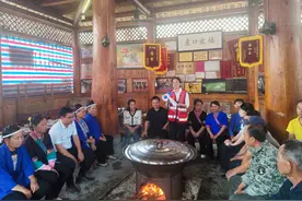 侗族大歌进村屯 润物无声树文明图片