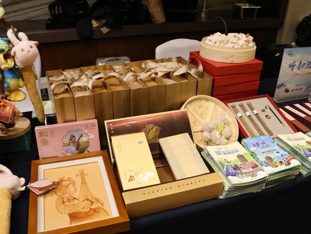 呼和浩特摩登上海！2025呼和浩特冰雪季全国文旅推介会正式开启