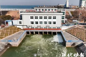 降水较同期偏少近九成，连云港石梁河水库开闸“解渴”图片