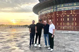 对话｜白大拿：想在中国举办数字赛，张伟丽与舍甫琴科定了图片