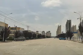 衡水盗版LABUBU大集被查处 当地市监部门：所有违规商品已下架图片