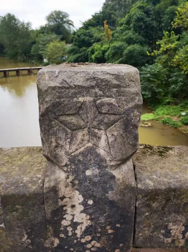 坐标简阳，361岁古桥，202岁石狮，与2分钟起落的飞机