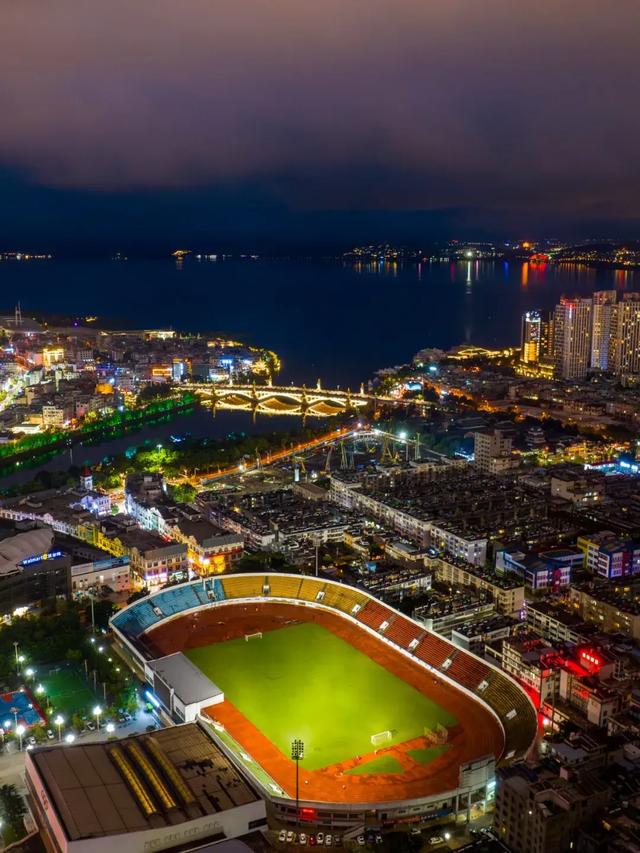 来吹吹晚风吧！大理这些地方越夜越美丽