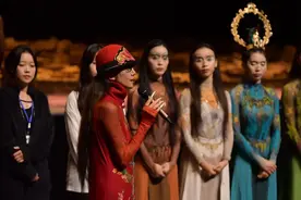 舞剧《春之祭》成都上演，杨丽萍：艺术作品要启示人们图片