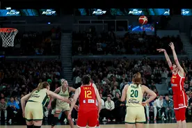 李梦因伤缺阵，中国女篮不敌澳大利亚队图片