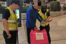 外地男子来汉无人接站，江汉巡警“手绘路线图”贴心指引图片